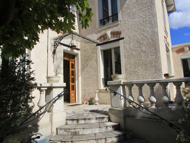 Maison 6 pièces 126 m²