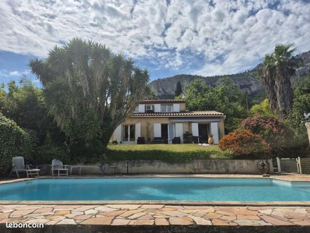 Maison 6 pièces 126 m²