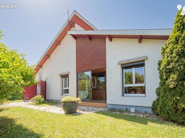 Maison 6 pièces 126 m²