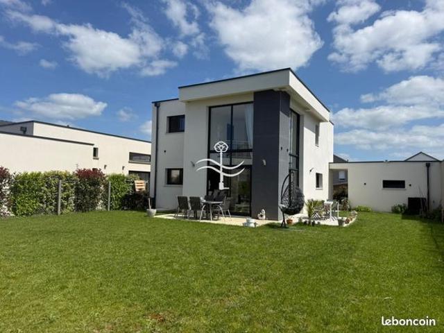 Maison 6 pièces 126 m²