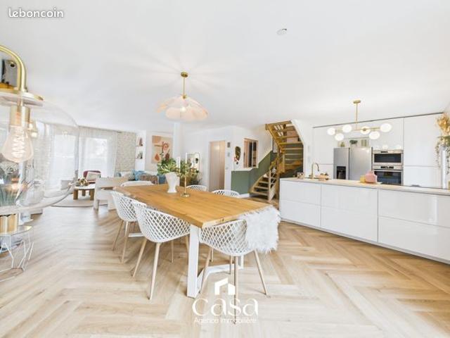 Maison 6 pièces 126 m²