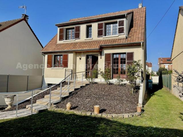 Maison 6 pièces 126 m²