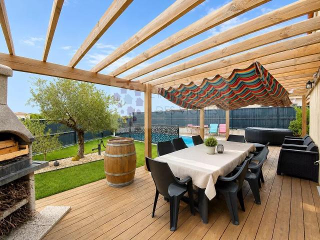 Maison 6 pièces 126 m²
