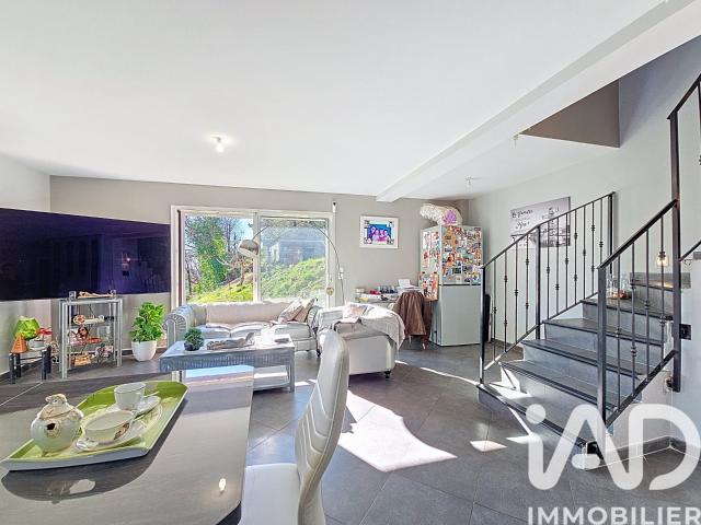 Maison 6 pièces 126 m²