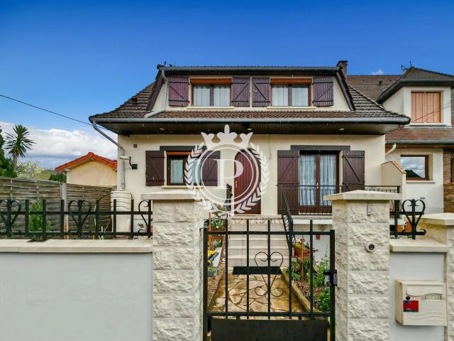 Maison 6 pièces 126 m²