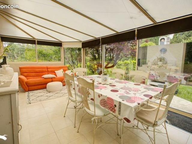 Maison 6 pièces 126 m²