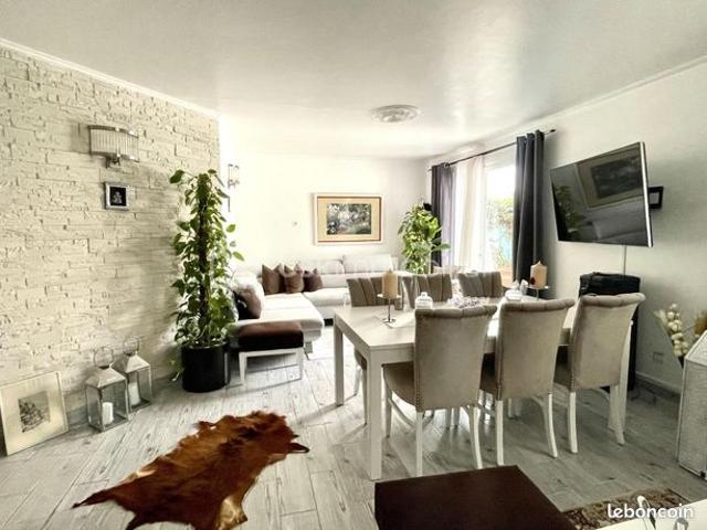 Maison 6 pièces 126 m²