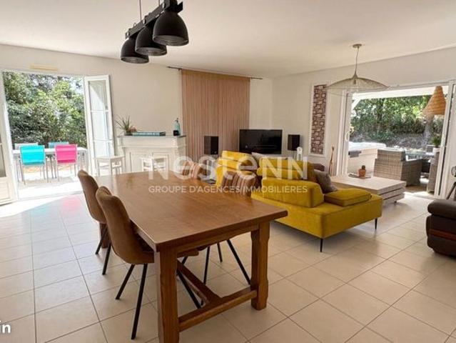 Maison 6 pièces 126 m²