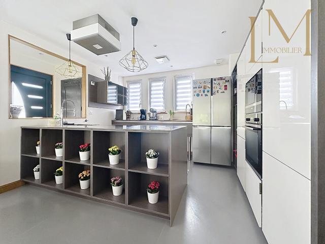 Maison 6 pièces 126 m²