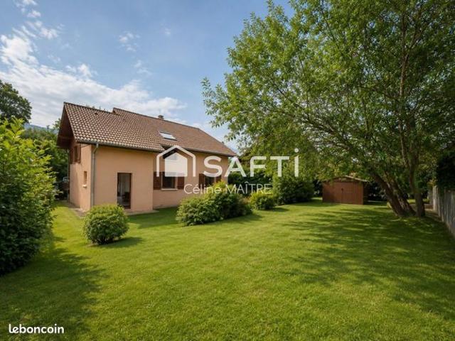 Maison 6 pièces 126 m²