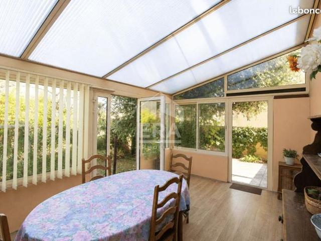 Maison 6 pièces 126 m²