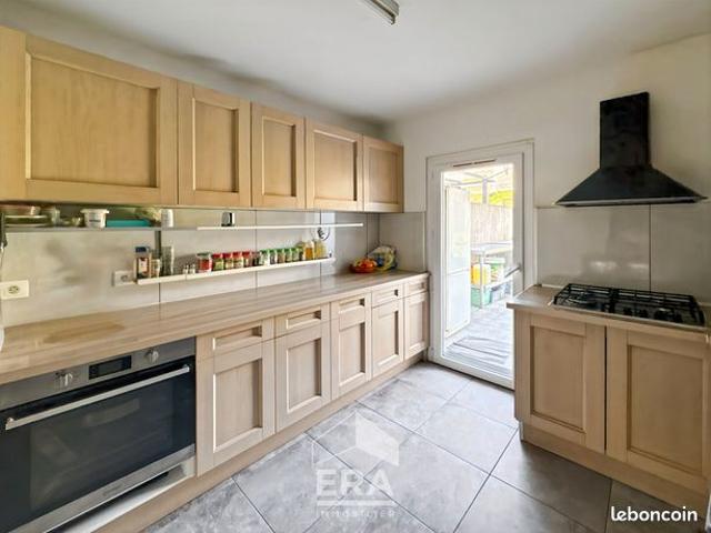 Maison 6 pièces 126 m²