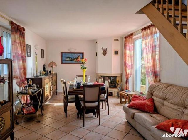Maison 6 pièces 126 m²