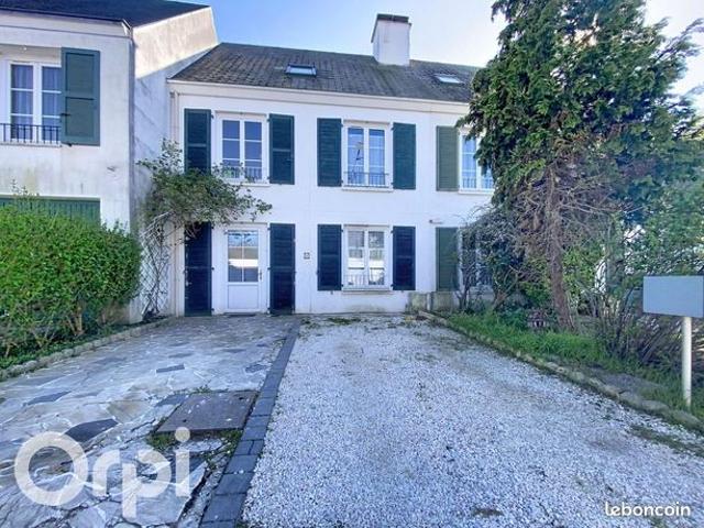 Maison 6 pièces 126 m²