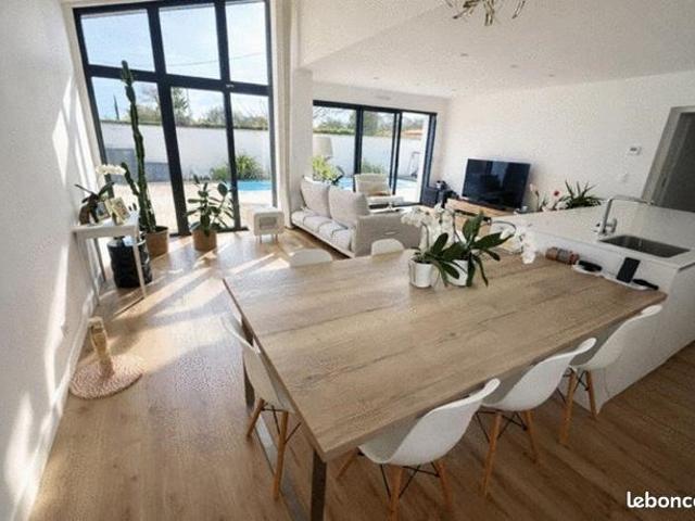 Maison 6 pièces 126 m²