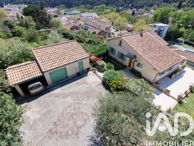 Maison 6 pièces 126 m²