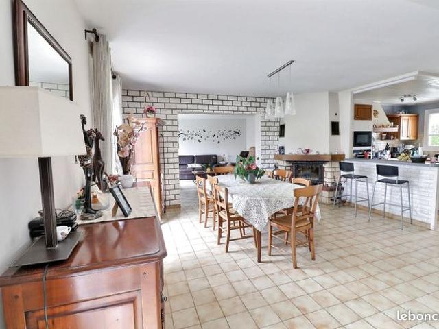 Maison 6 pièces 126 m²