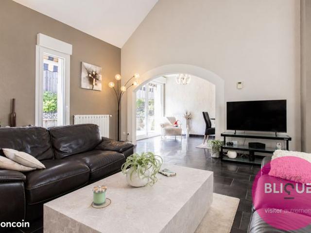 Maison 6 pièces 126 m²