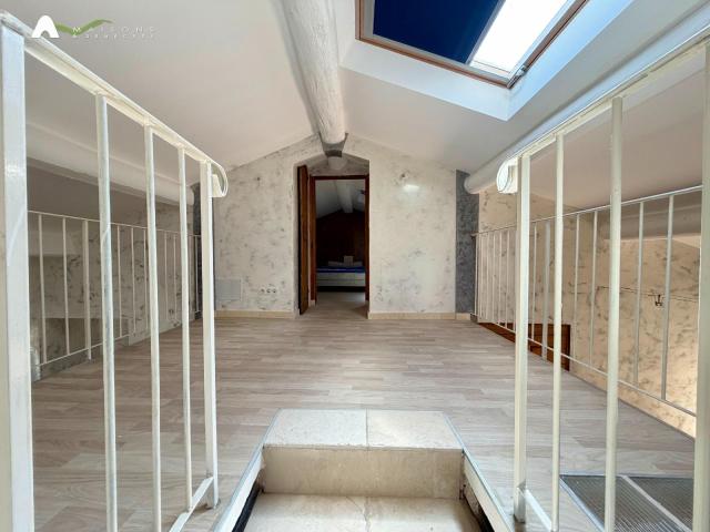 Maison 6 pièces, 126 m² à louer à Pertuis 84120