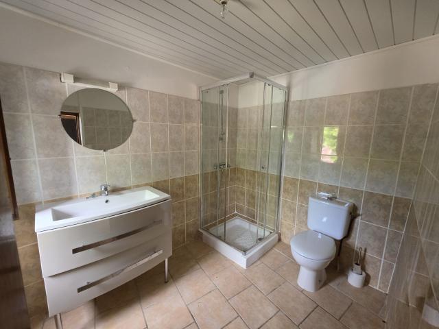 Maison 6 pièces, 126 m² à louer à Pompignan 30170