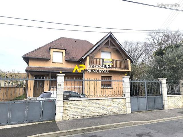 Maison 6 pièces 127 m²