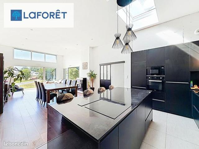 Maison 6 pièces 127 m²