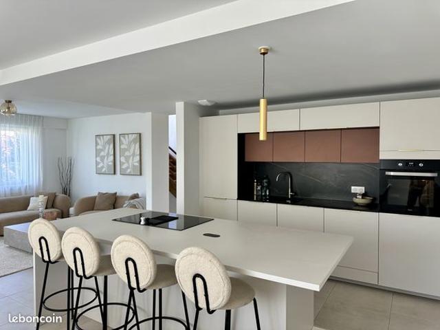 Maison 6 pièces 127 m²