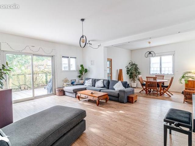 Maison 6 pièces 127 m²
