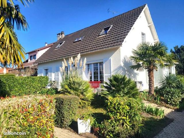 Maison 6 pièces 127 m²