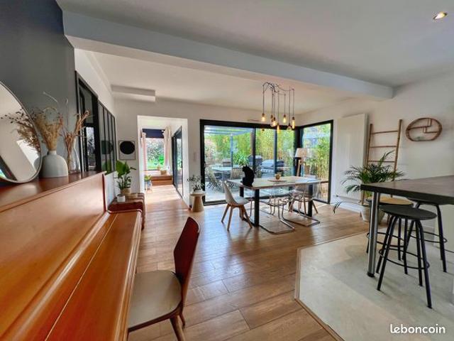 Maison 6 pièces 127 m²