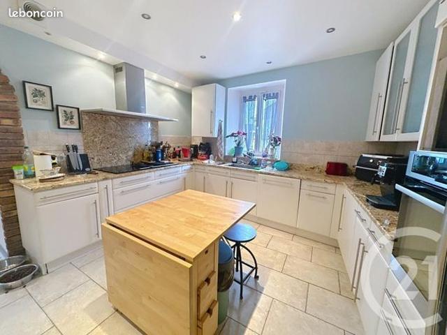 Maison 6 pièces 127 m²