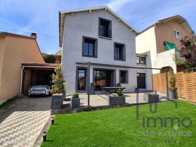 Maison 6 pièces 128 m²