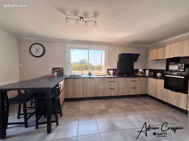Maison 6 pièces 128 m²