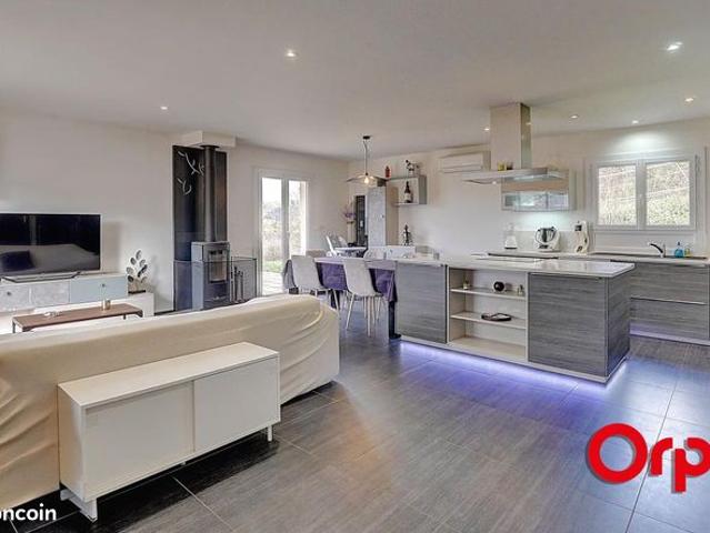 Maison 6 pièces 128 m²