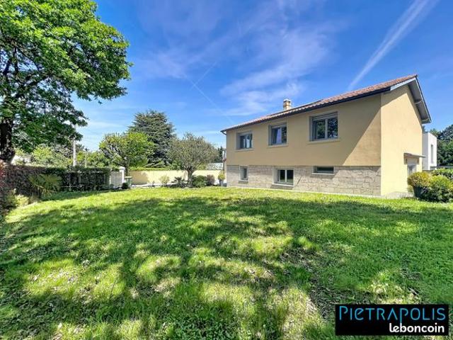 Maison 6 pièces 129 m²
