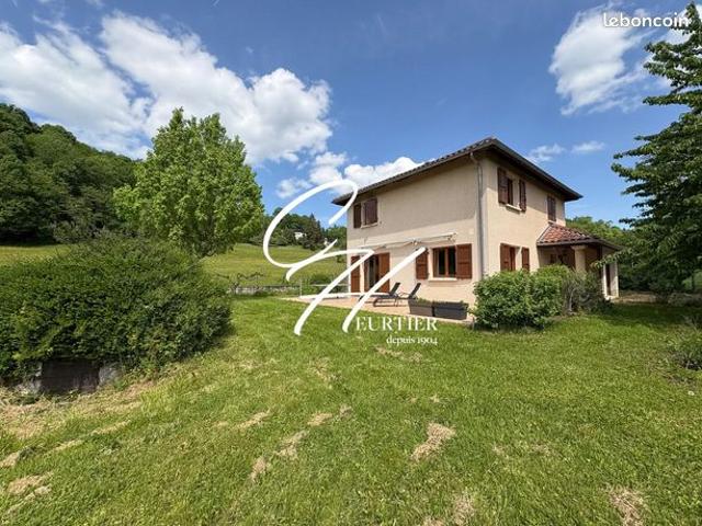 Maison 6 pièces 129 m²