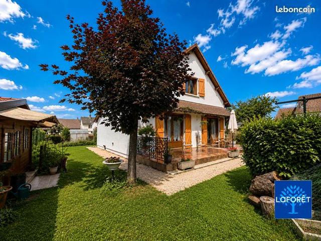 Maison 6 pièces 120 m²