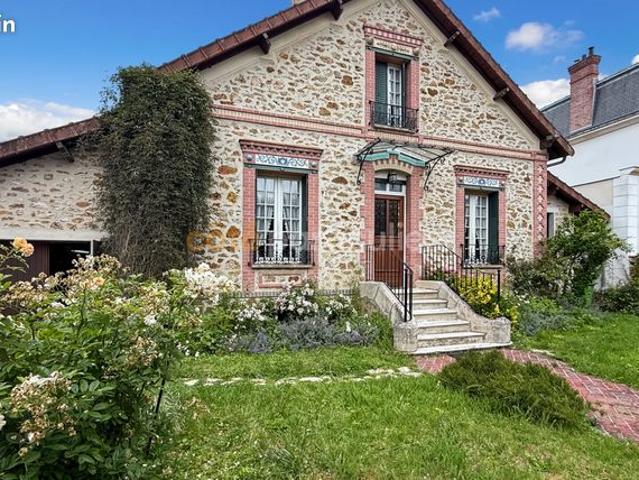 Maison 6 pièces 120 m²