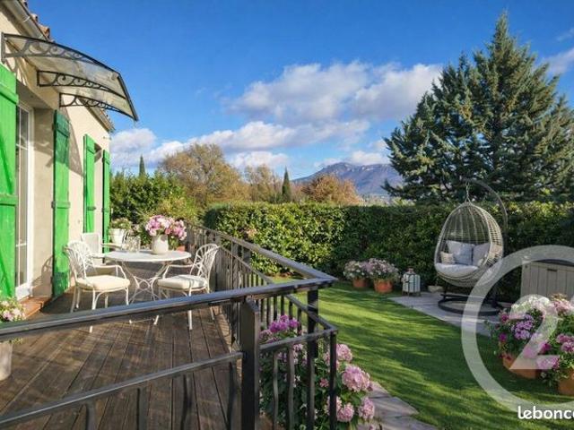 Maison 6 pièces 120 m²