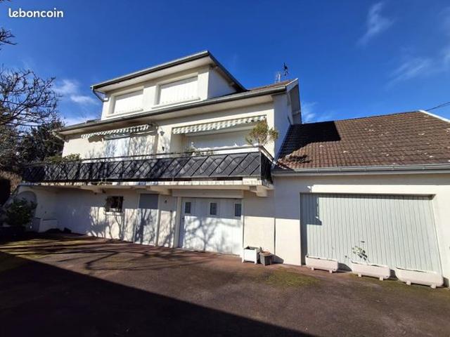 Maison 6 pièces 120 m²