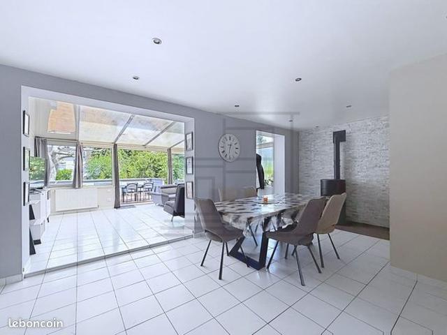 Maison 6 pièces 120 m²