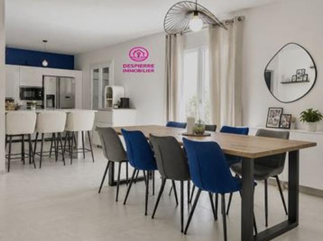 Maison 7 pièces 153 m²