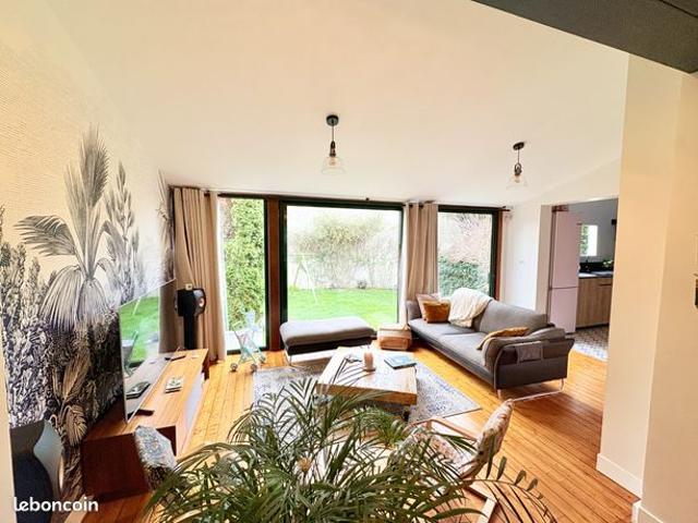 Maison 6 pièces 120 m²