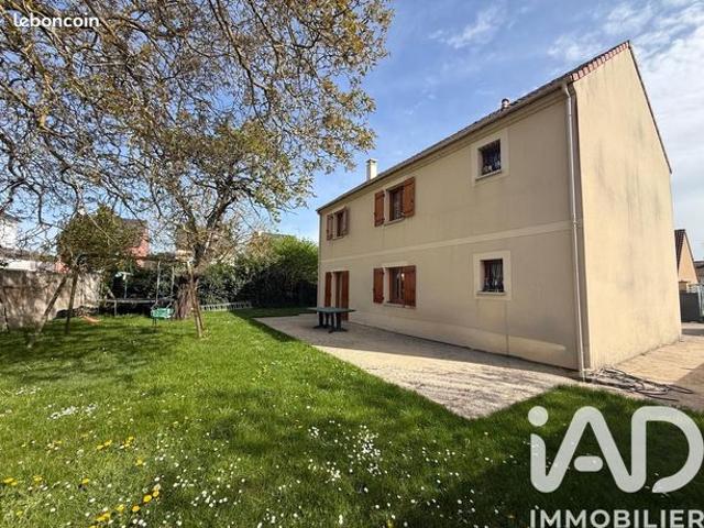 Maison 6 pièces 120 m²