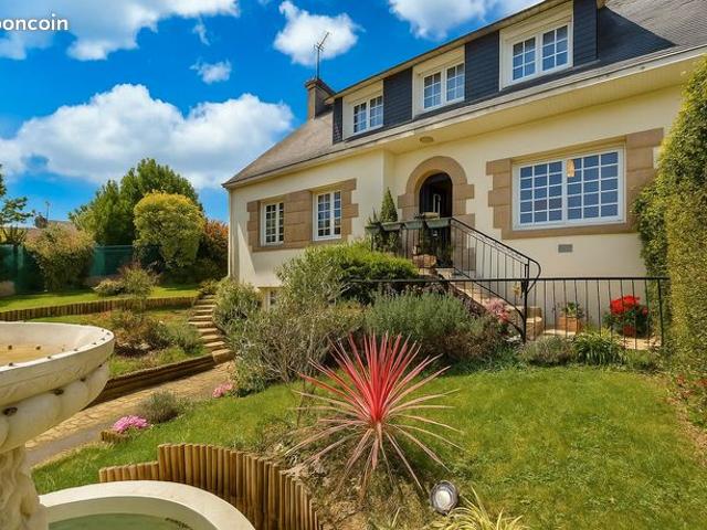 Maison 6 pièces 120 m²