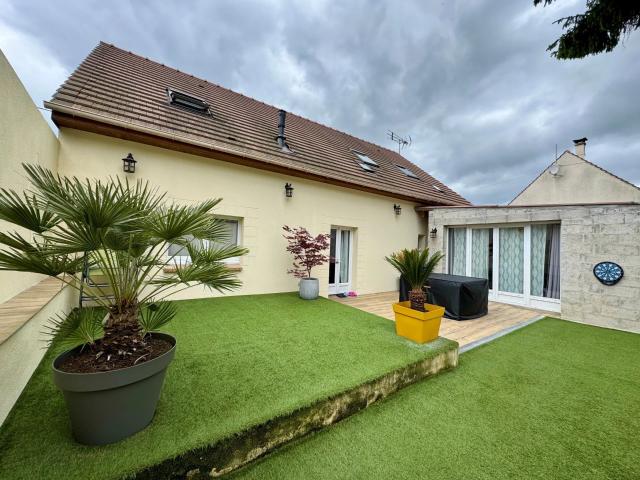 Maison 6 pièces 120 m²