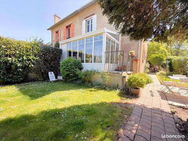 Maison 6 pièces 120 m²