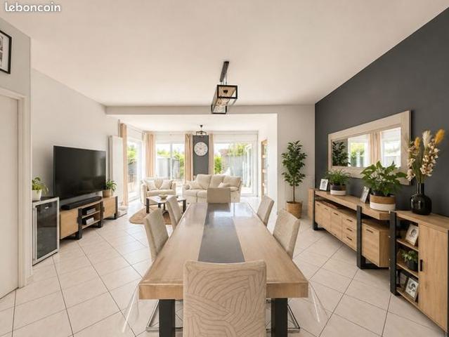 Maison 6 pièces 120 m²