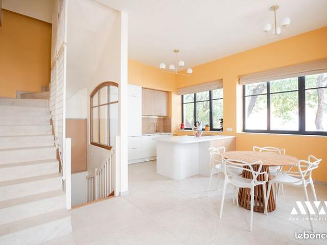Maison 6 pièces 120 m²