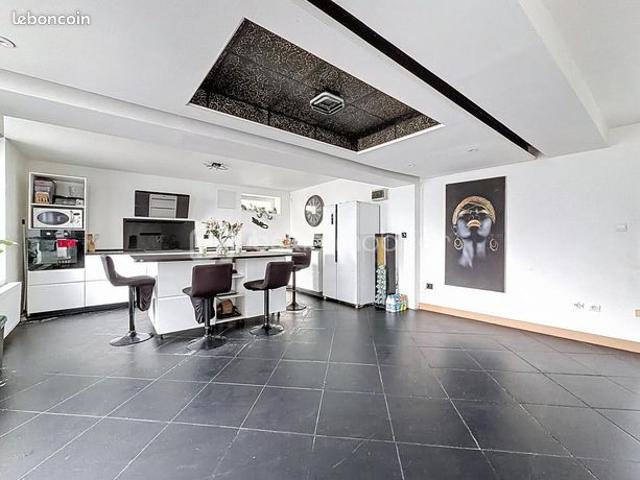 Maison 6 pièces 120 m²
